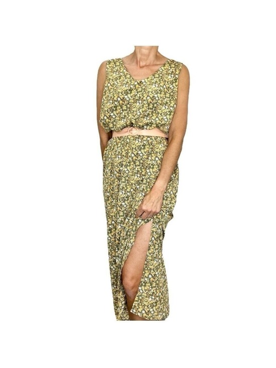 Vintage Dresses & Skirts - Vintage 90s Canadian made green orange peach floral sleeveless maxi dress 15/16